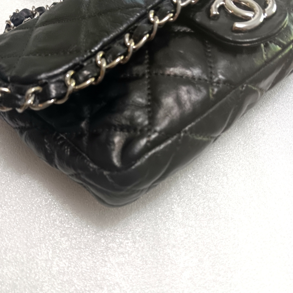 ​🖤 CHANEL "Chain Me" Quilted Flap Bag Black Lambskin Silver Hardware - Picture 8 of 15